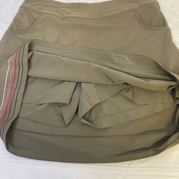 Nike Fit-Dry Golf Skort Women’s Size 6 - Picture 13 of 14